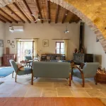 Monti Cozy Yard & Bbq Perfect For Families & Friends Nyaraló *