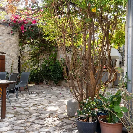 Monti Cozy Yard & Bbq Perfect For Families & Friends 別荘 *