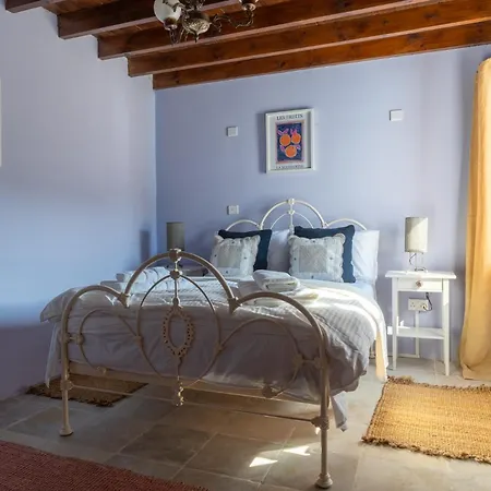 Vakantiehuis Monti Cozy Yard & Bbq Perfect For Families & Friends *