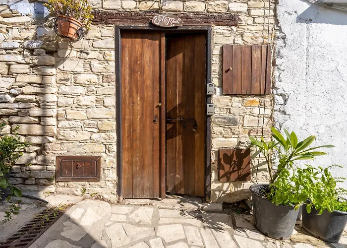 Monti Cozy Yard & Bbq Perfect For Families & Friends 別荘 Kato Lefkara