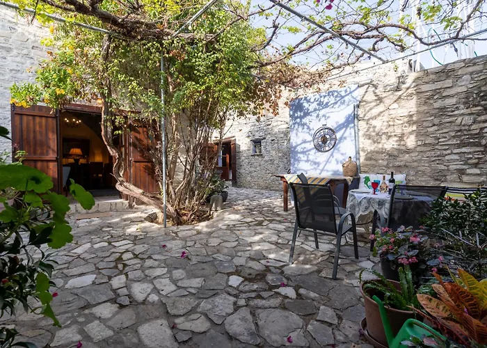 Monti Cozy Yard & Bbq Perfect For Families & Friends Holiday home Kato Lefkara