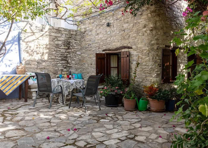 Holiday home Monti Cozy Yard & Bbq Perfect For Families & Friends