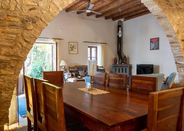 別荘 Monti Cozy Yard & Bbq Perfect For Families & Friends