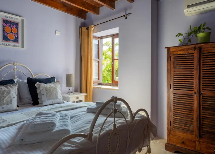 Monti Cozy Yard & Bbq Perfect For Families & Friends Kato Lefkara