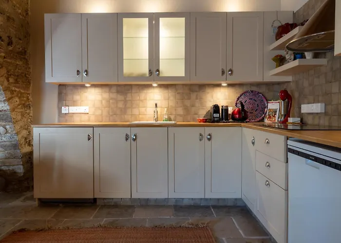 Holiday home Monti Cozy Yard & Bbq Perfect For Families & Friends *