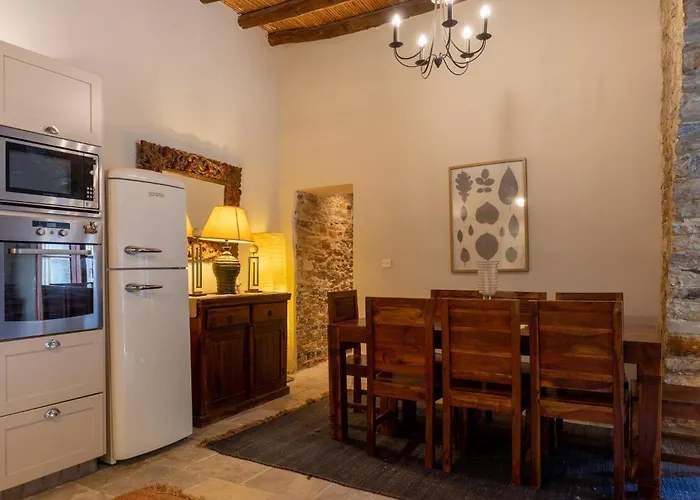 別荘 Monti Cozy Yard & Bbq Perfect For Families & Friends Kato Lefkara